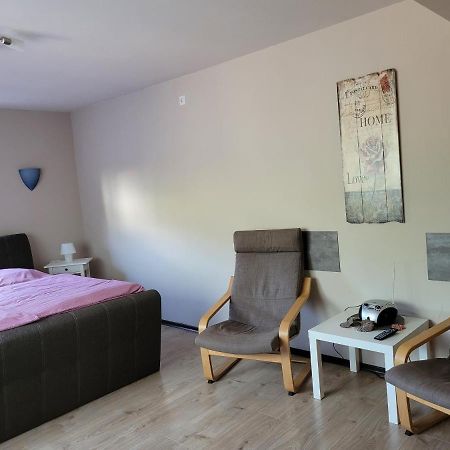 Ferienwohnung Loreley Weisel エクステリア 写真