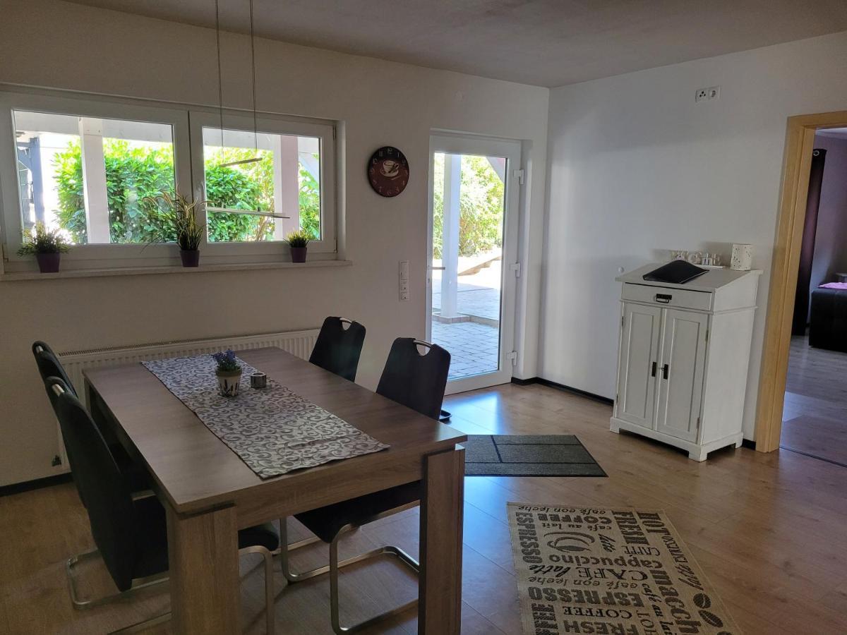 Ferienwohnung Loreley Weisel エクステリア 写真